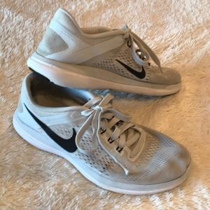 Nike Flex 2016 Run Shoes SZ 7